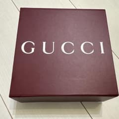 GUCCI ギフト箱 バーガンディのサムネイル