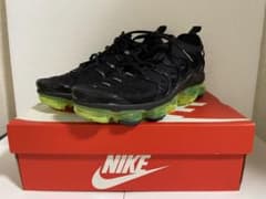 Nike Air Vapormax Plus "Black/Volt Sole"のサムネイル