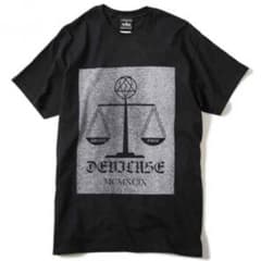 deviuse Tシャツのサムネイル
