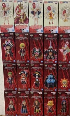 ワンピース　ワールドコレクタブルフィギュア　フィル　レッド＆ウタ　まとめセット ワンピース ワールドコレクタブルフィギュア フィル レッド＆ウタ