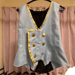 ツイステ オクタヴィネル風 ベスト 腕章・魔法石付きのサムネイル