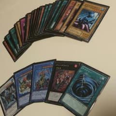 遊戯王カード☆47枚のサムネイル