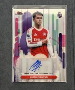 Topps Finest Martín Zubimendi 直筆サインカードのサムネイル