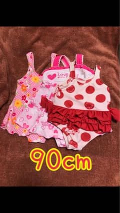 【値下げ】水着90cm 3枚セット　女の子　花　ハート　ミニー(ディズニー)のサムネイル