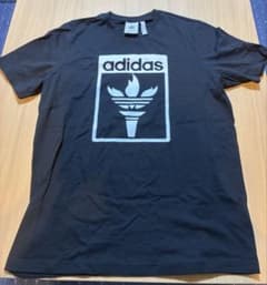 adidas Originals Tシャツ ブラックのサムネイル