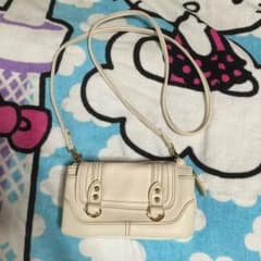 HusHusHミニポーチのサムネイル