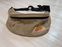 【美品】KELTY ケルティ ボディバッグ ウエストポーチ ベージュのサムネイル
