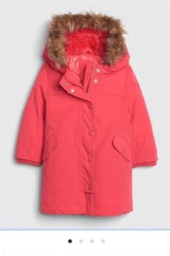 GAP ダウンコート　ピンクのサムネイル