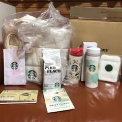 スターバックス　2023年のサムネイル