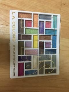 L.A.COLORS アイシャドウのサムネイル