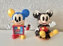 Thumbnail of POPMART ミッキーマウス　ディズニー　フィギュア　2点セット
