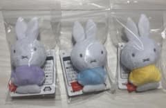 新品未使用タグ付き ミッフィー ぬいぐるみマスコットぷち ラウンドワン限定のサムネイル