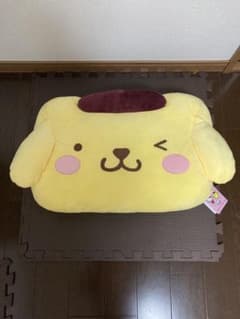 ポムポムプリン ウインクかどまるクッションのサムネイル