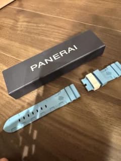 PANERAI ラバーベルト 44mm ライトブルー イタリア製 PANERAI ラバーベルト 44mm ライトブルー イタリア製 - メルカリ