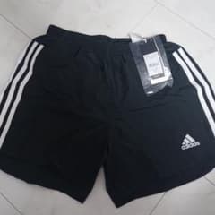 adidas アディダス ランニングショートパンツのサムネイル