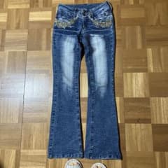 装飾付き デニムパンツのサムネイル