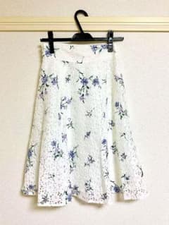 ※値下げ※MISCH MASCH フレアレーススカート Sサイズのサムネイル