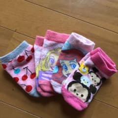 キッズ 靴下 4足セットのサムネイル