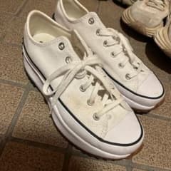 Converse 韓国限定スニーカーのサムネイル