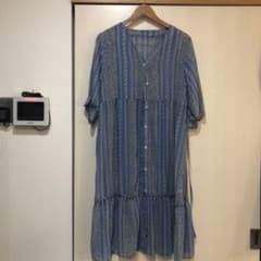 レトロガール。ロングブラウスシャツのサムネイル