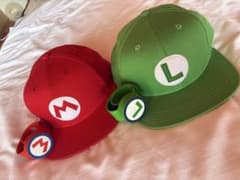 マリオ・ルイージキッズキャップ&パワーアップバンド マリオ ルイージ キャップ パワーアップバンド4点SET - メルカリ
