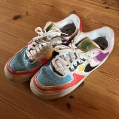 Nike Air Force 1 カラフルスニーカーのサムネイル