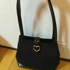 イヴ・サンローラン バッグのサムネイル