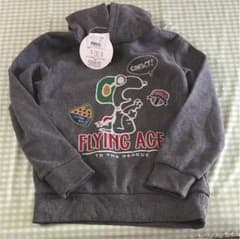 130サイズパーカー  〜新品・未使用〜のサムネイル