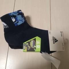 adidas キッズ靴下 3ペア 21-23cmのサムネイル
