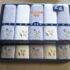専用  タオルハンカチ  10枚まとめ売りのサムネイル