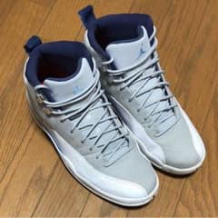値下げ！AIR JORDAN 12 国内未発売モデルのサムネイル
