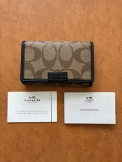 COACH コーチ ロゴパターン キーケース 三つ折りのサムネイル