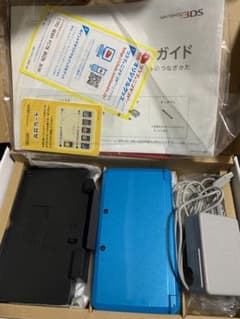 任天堂　3DS 本体のサムネイル