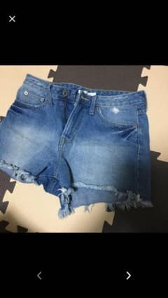 デニムショートパンツのサムネイル