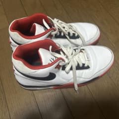 NIKE スニーカーAIR 赤白のサムネイル
