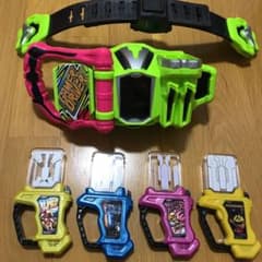 仮面ライダー 変身ベルトのサムネイル