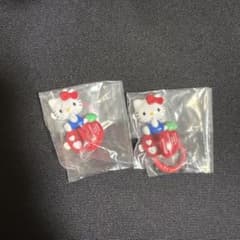 【最終価格】サンリオキャラクターズ キーリングハンガー ハローキティ 2個セットのサムネイル