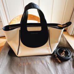 Thumbnail of CHARLES&KEITH ハンドバッグ　キャンバス地