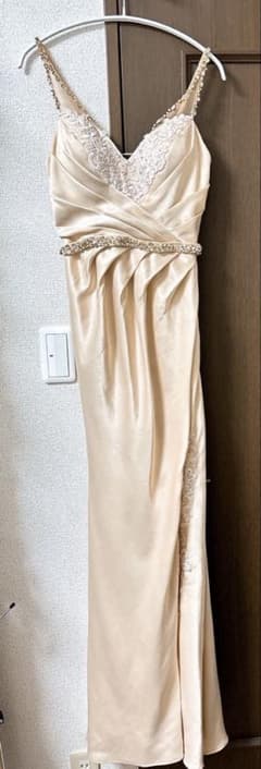 【半額セール】IRMA マーメイドビジュー刺繍ノースリーブサテンロングドレスのサムネイル