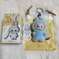 【最安値】PIN FOR LOVE ラブブ イニシャル ぬいぐるみ Kのサムネイル