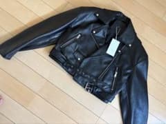 【新品】ZARA フェイクレザー ライダースジャケット Mのサムネイル