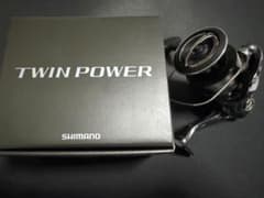 チャッティコッティ SHIMANO TWIN POWER 4000XG チャッティコッティ様専用 SHIMANO TWIN POWER 4000XG - メルカリ