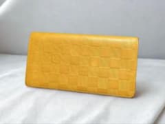 LOUIS VUITTON ダミエ アンフィニ イエロー 長財布 希少 LOUIS VUITTON ダミエ アンフィニ イエロー 長財布 希少 - メルカリ
