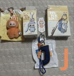 ラブブイニシャルセット THE MONSTER PIN FOR LOVE 【J】のサムネイル
