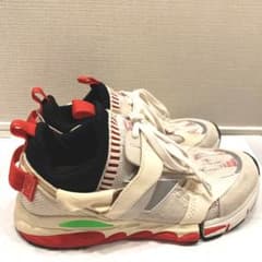 【美品】THE SALVAGES Manifesto サルベージーズ　スニーカーのサムネイル