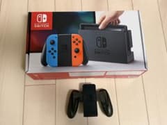エ*★様 Nintendo Switch 本体のサムネイル