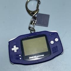 ニンテンドーミュージアム　ゲームボーイアドバンス キーホルダー