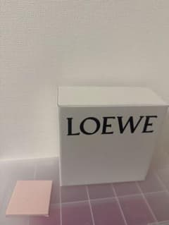 LOEWE 空箱 ギフトボックスのサムネイル