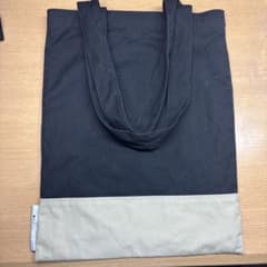 ジャルジャル　トートバッグ　黒とベージュのサムネイル