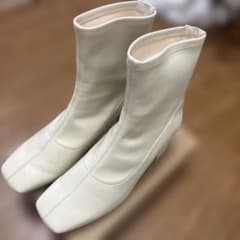 JEANASIS⭐︎ホワイトスクエアトゥブーツのサムネイル